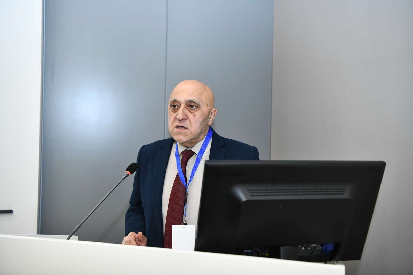 İqtisadiyyat İnstitutunun və ADNSU-nun birgə təşkilatçılığı ilə elmi konfrans 10