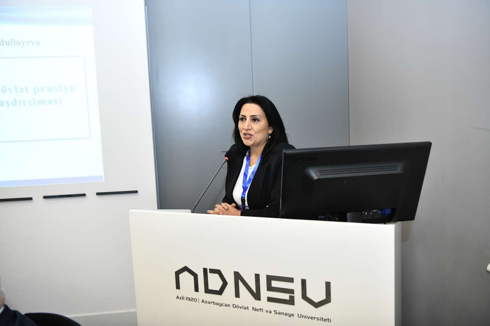 İqtisadiyyat İnstitutunun və ADNSU-nun birgə təşkilatçılığı ilə elmi konfrans 9