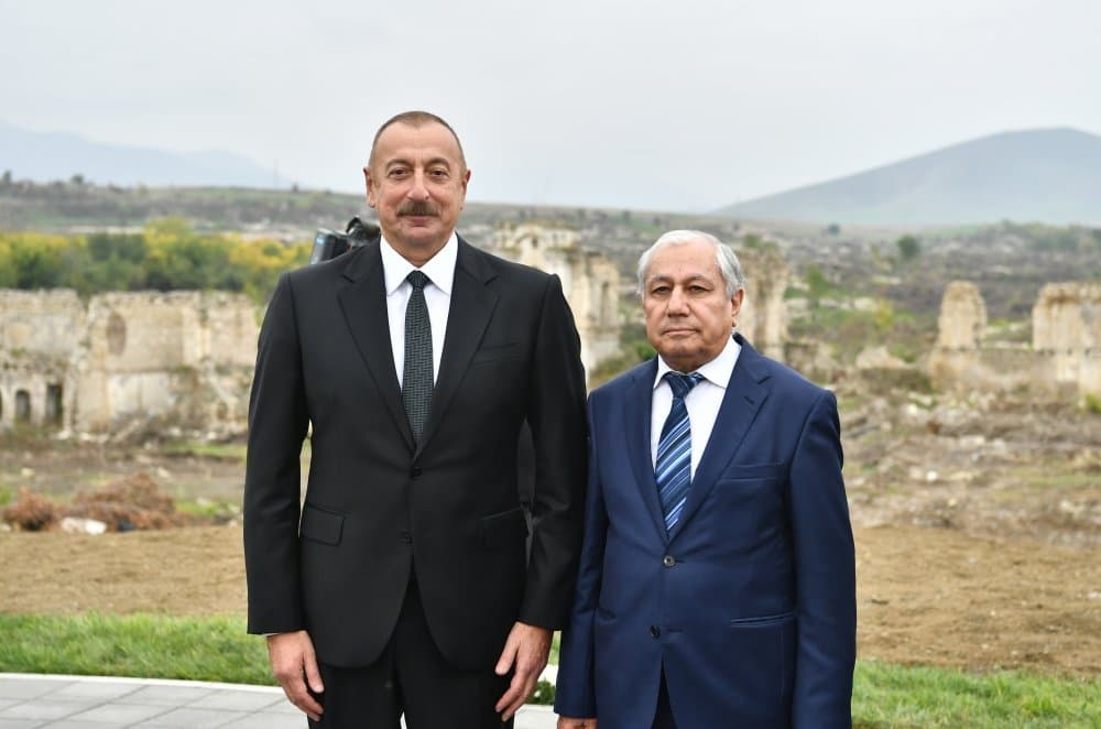 AMEA İqtisadiyyat İnstitutunun alimləri, professorlar - Nazim İmanov, Akif Musayev və Tərbiz Əliyev Prezident İlham Əliyev və birinci xanım Mehriban Əliyevanın Füzuli rayon ictimaiyyətinin nümayəndələri ilə görüşündə iştirak ediblər 5
