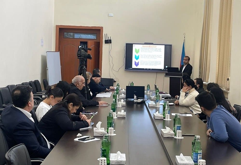 Gənc tədqiqatçının dissertasiya işinin ilkin müzakirəsi keçirilib