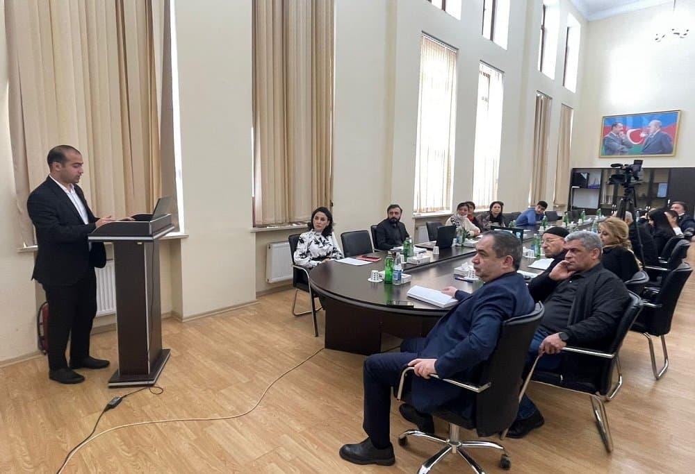 Gənc tədqiqatçının dissertasiya işinin ilkin müzakirəsi keçirilib 2