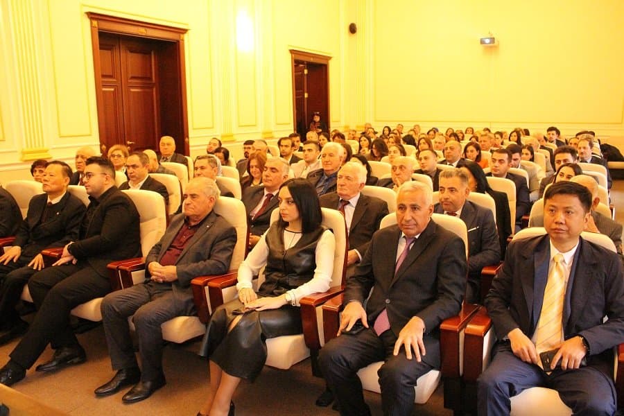 İqtisadiyyat İnstitutunun yaradılmasının 66 illiyi münasibəti ilə tədbir keçirilib 2