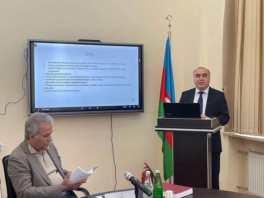 "Sənaye müəssisələrində strateji idarəetmənin modernləşdirilməsi” mövzusunda dissertasiya işi müdafiə olunub 3