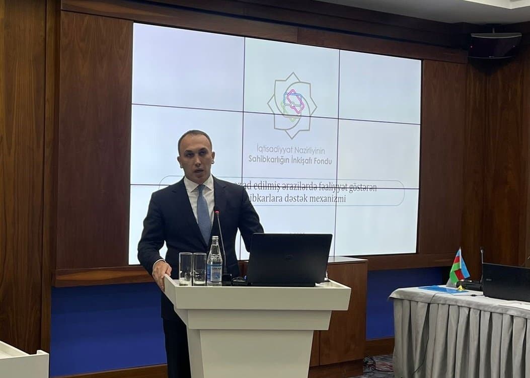 “İşğaldan azad olunmuş ərazilərin investisiya cəlbediciliyi” mövzusunda elmi-praktik konfrans keçirilib 17