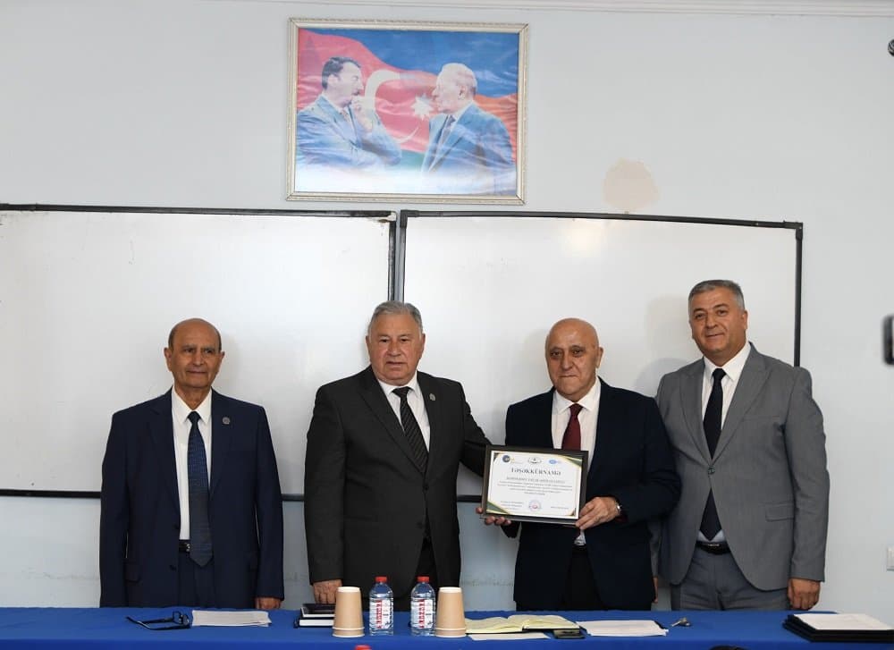 Auditorlar Palatası fərdi yazı müsabiqəsinin qaliblərini mükafatlandırıb