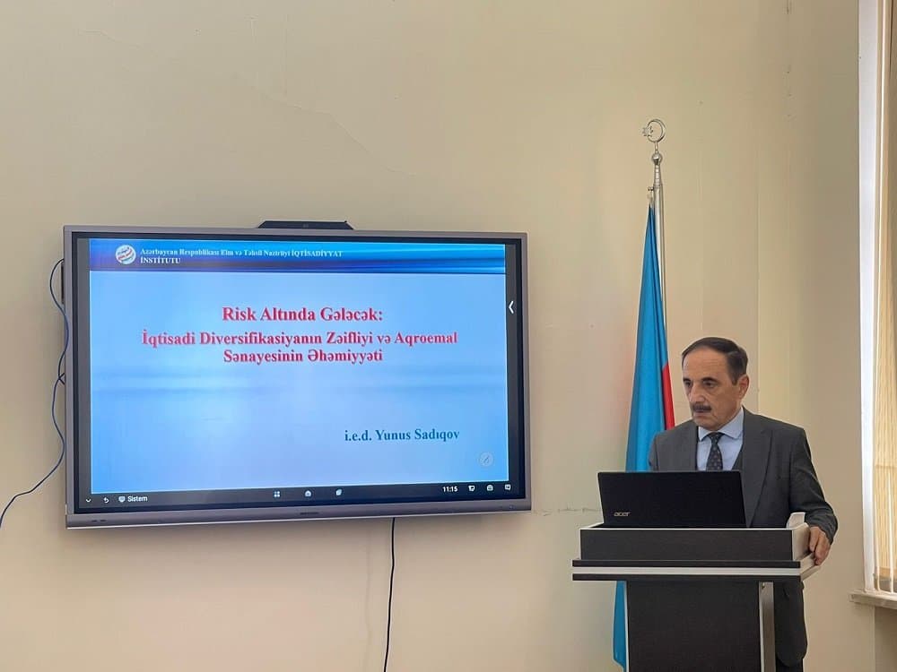Elmi seminarda Azərbaycanda aqroemal sənayesinin inkişafı problemləri müzakirə edilib 2